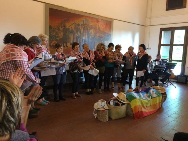 Coro delle Mondine di Porporana