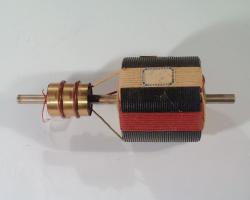 Modello di indotto per motore a scoppio trifase Modello di indotto per motore a scoppio trifase